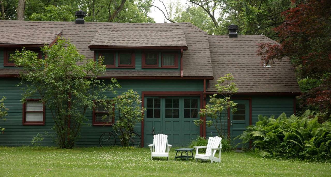 Lakeside Inn Luaran gambar